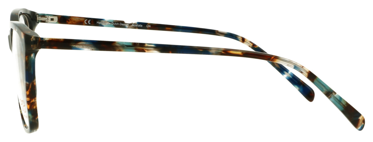 C02